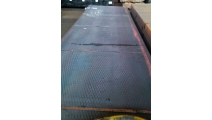 лист стальной рифленый ромб 3 мм С245 купить в Санкт-Петербурге