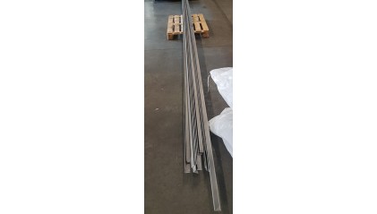 уголок нержавеющий 15x15x2 мм 03Х17Н14М3 купить в Санкт-Петербурге