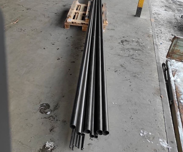 Труба стальная бесшовная газлифтная 89x4 мм 09Г2С ТУ 14-3Р-1128-2007 фото